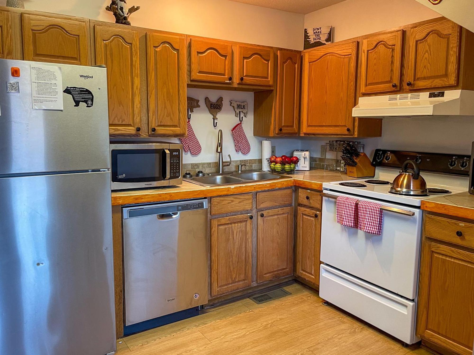 Heavenly View - Bear Themed Cabin, Hottub, Dog-Friendly, Near Гатлинбург Экстерьер фото